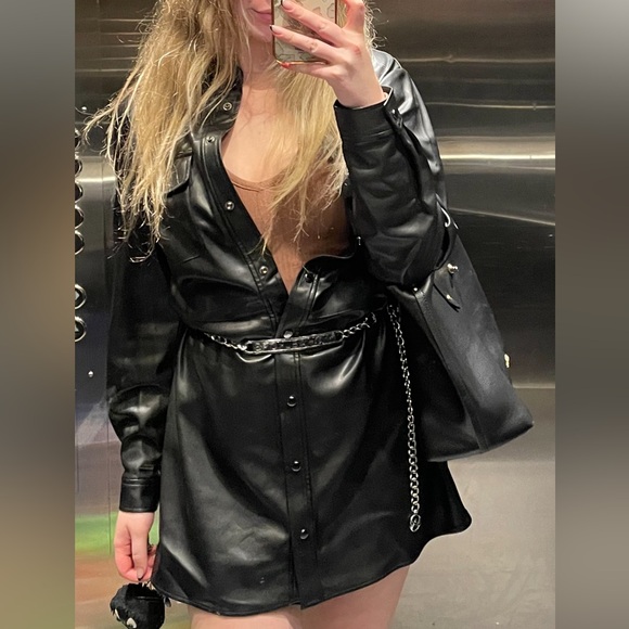 *SOLD* Anne Klein Vegan Leather Jacket - Picture 3 of 8